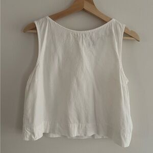 Gap Linen Blend Cropped Tank Top. Off white. Size S.